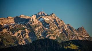 Bergkette des Säntis in Appenzell in der Schweiz bei Sonne