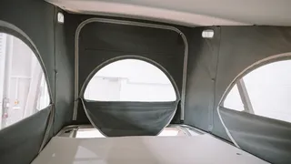 VW California Ocean roof tent